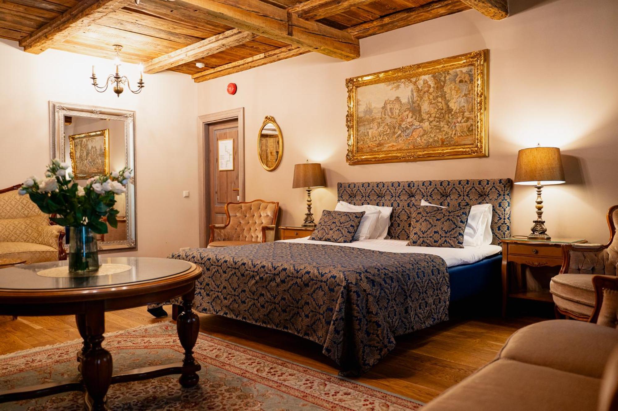 Boutique Hotel Virkas Muiza Kuldiga Exterior photo